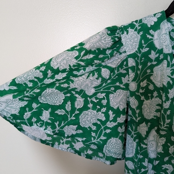 Mille Helena wrap dress in green zinnia with flutter sleeves sz L - Picture 4 of 11